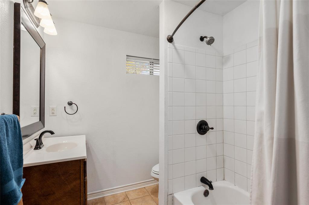 Bucks Raymond E 2nd Add - Residential