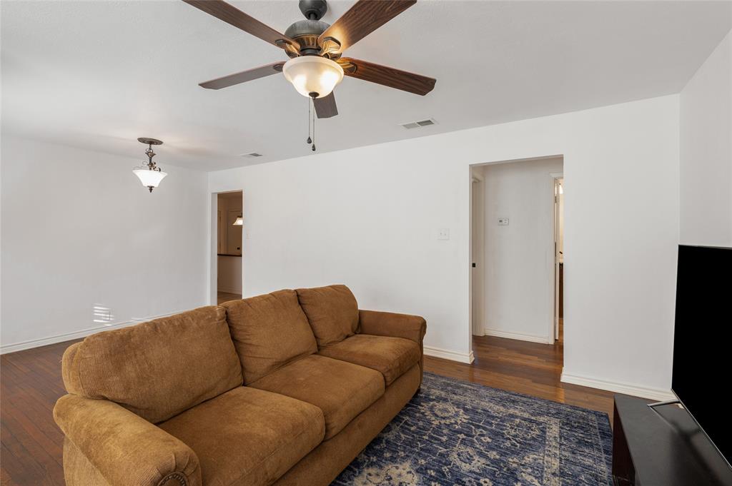 Bucks Raymond E 2nd Add - Residential