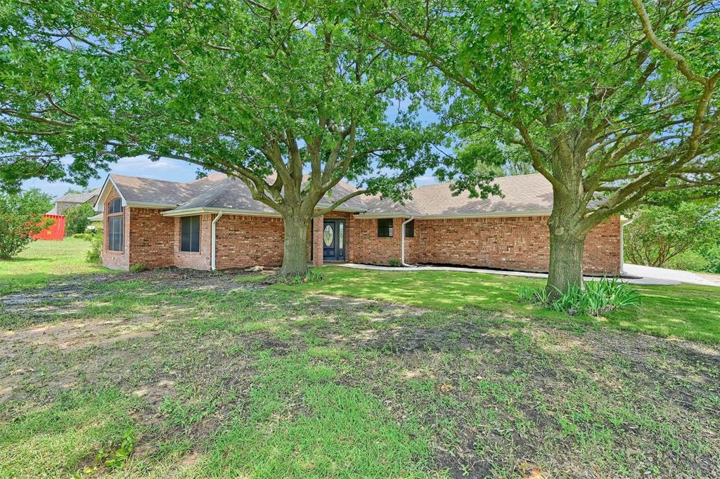 462 Ridgeview Drive