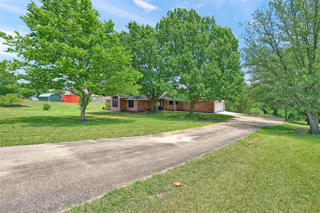 462 Ridgeview Drive