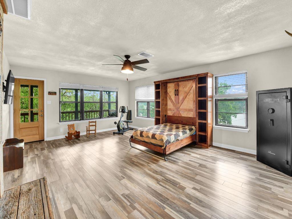 Love Pp Lake - Residential