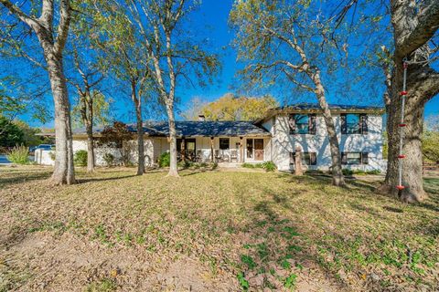 970 N Country Lane Rockwall TX 75087