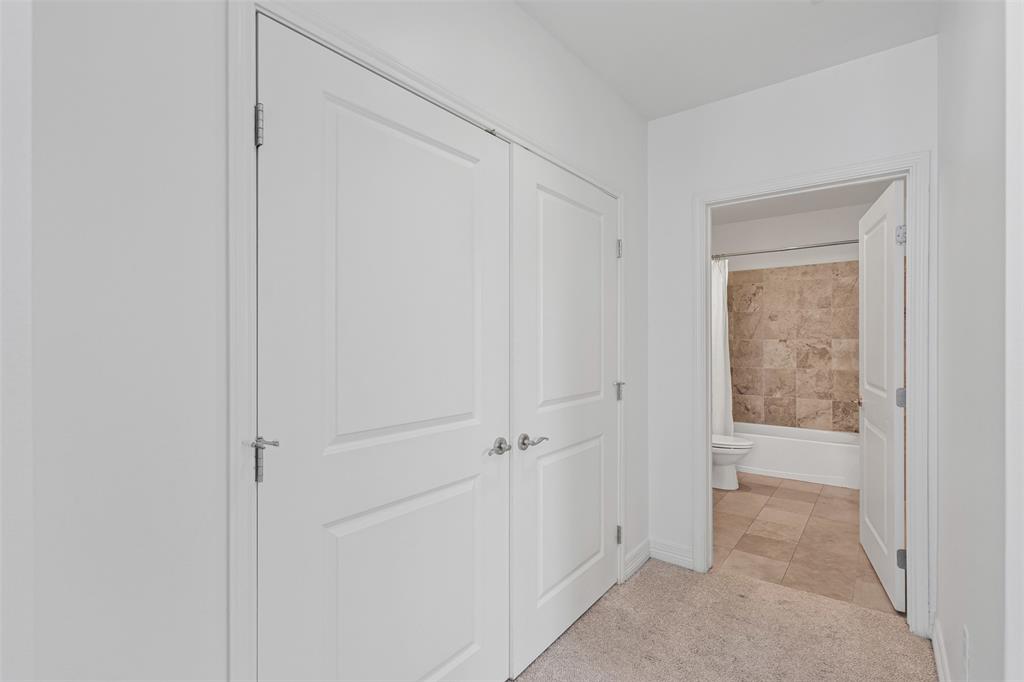 Tower Residential II Condo - Residential