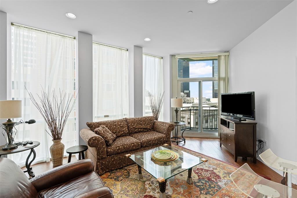 Tower Residential II Condo - Residential