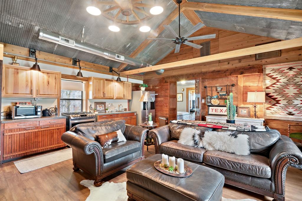 Marmaduke S Hatton Surv A-424 - Farm