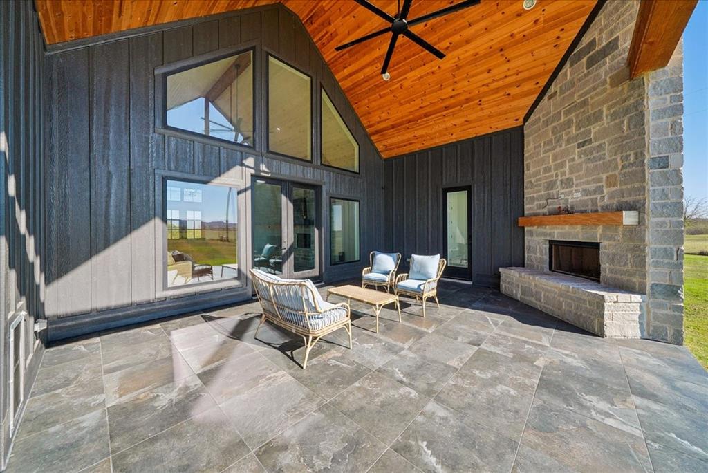 J Bozarth - Residential