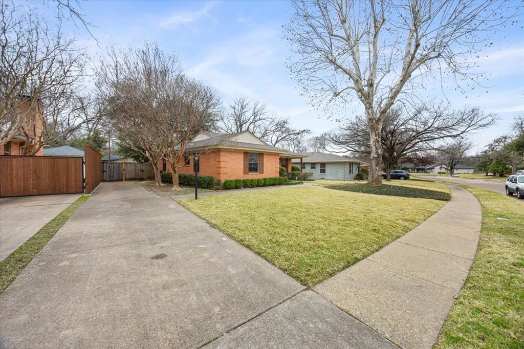 Lochwood Rev - Residential