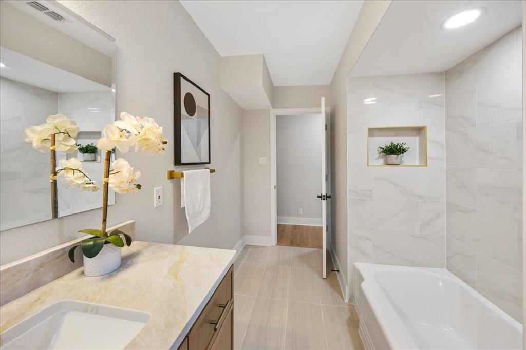 Lochwood Rev - Residential