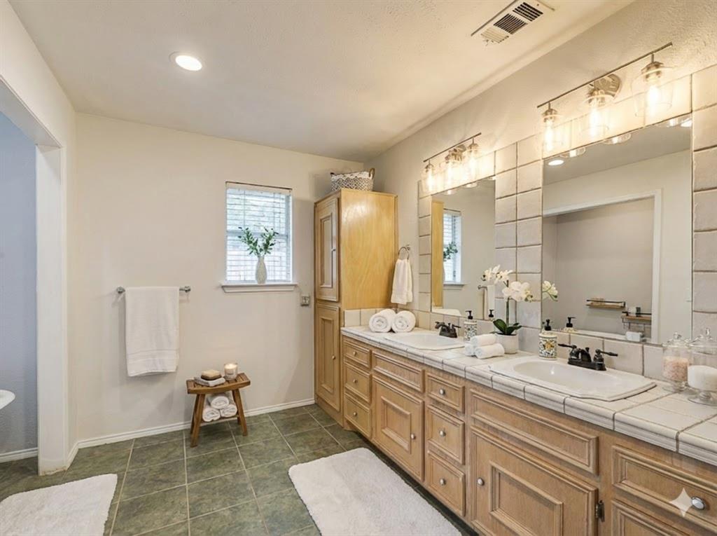 Royse City, Texas 75189, United States, 3 Bedrooms Bedrooms, ,2 BathroomsBathrooms,Residential,Active,247094