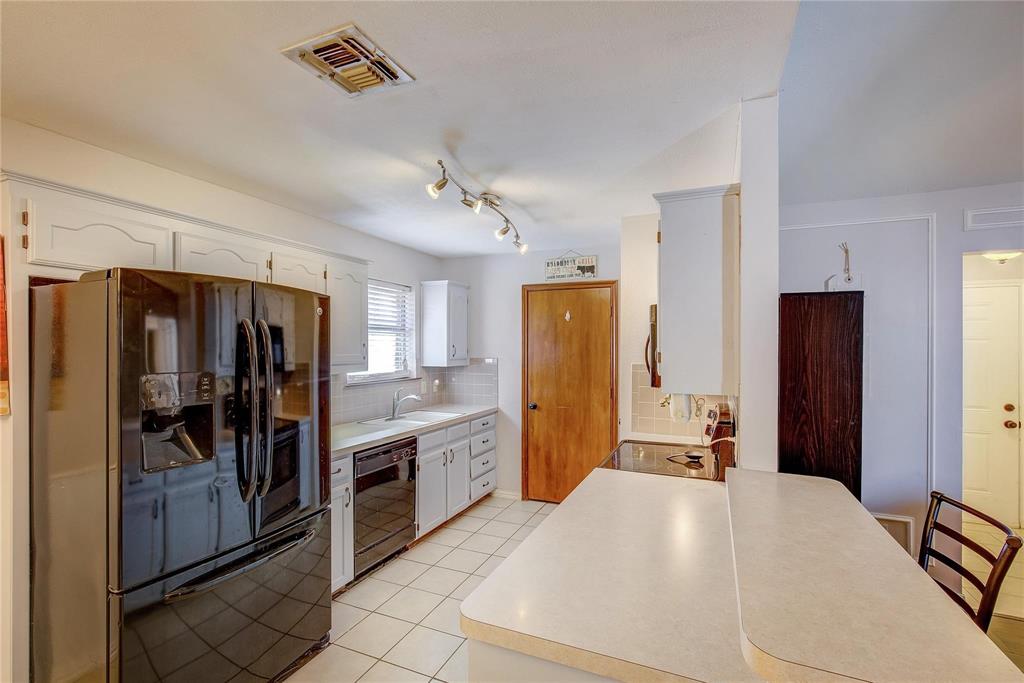 Royse City, Texas 75189, United States, 3 Bedrooms Bedrooms, ,2 BathroomsBathrooms,Residential,Active,247094