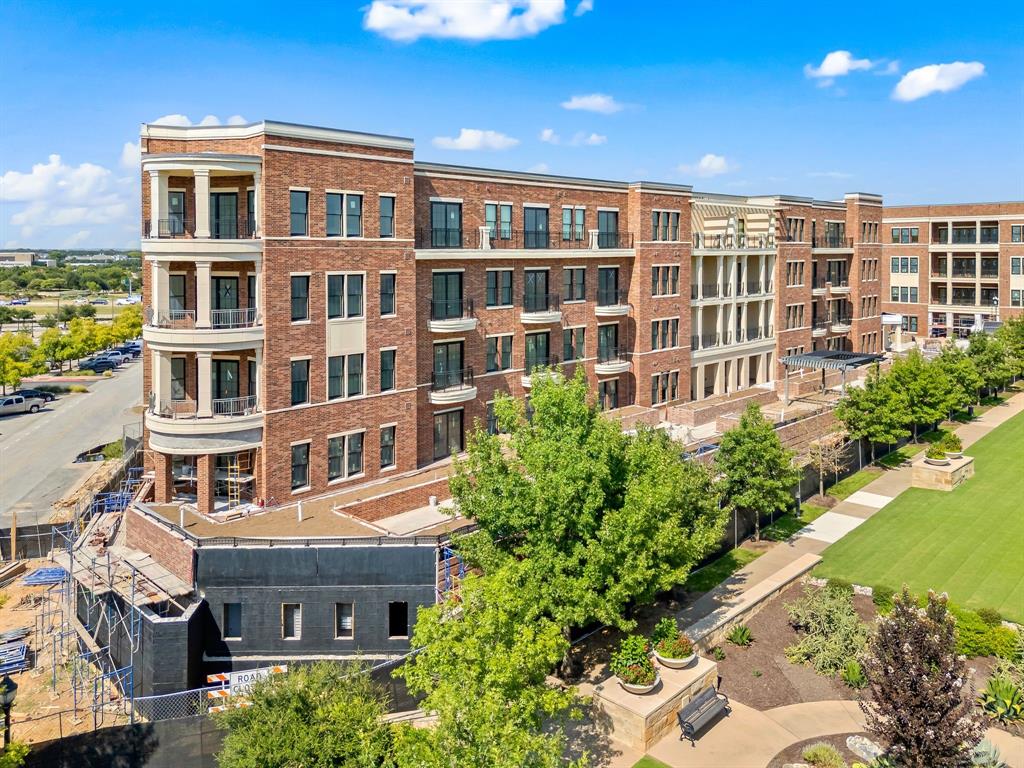 Garden District & Ph C - Residential Lease