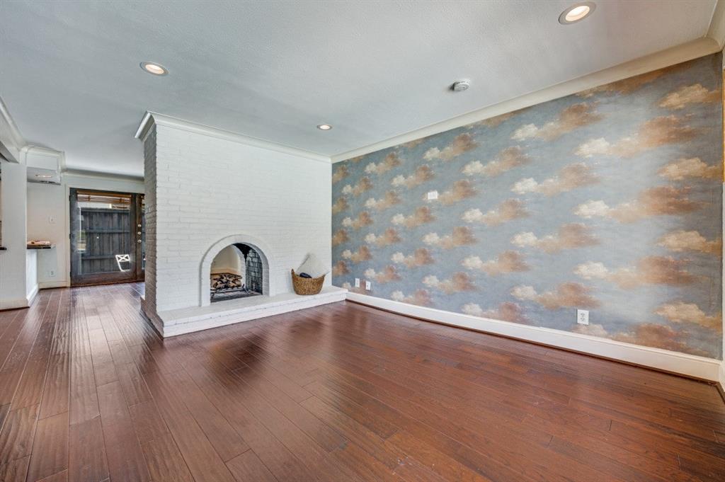 5926 Sandhurst Lane 124