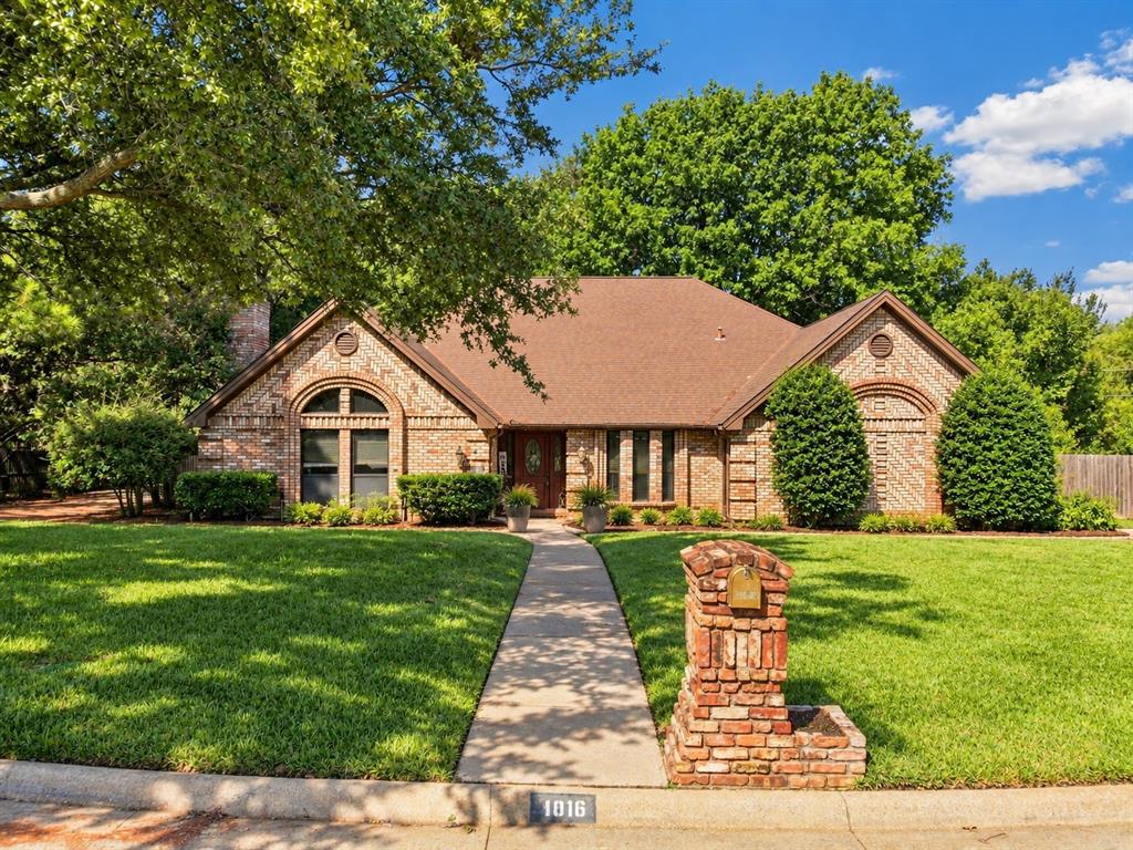 4016 Windermere Drive