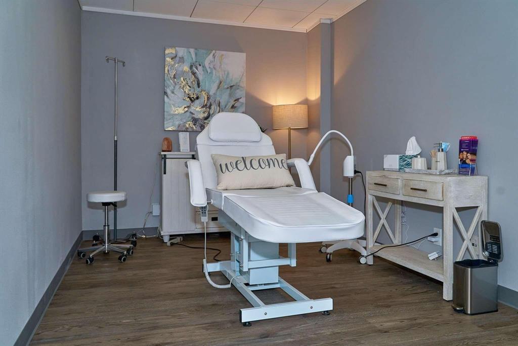 Ncb 206 - Commercial Sale