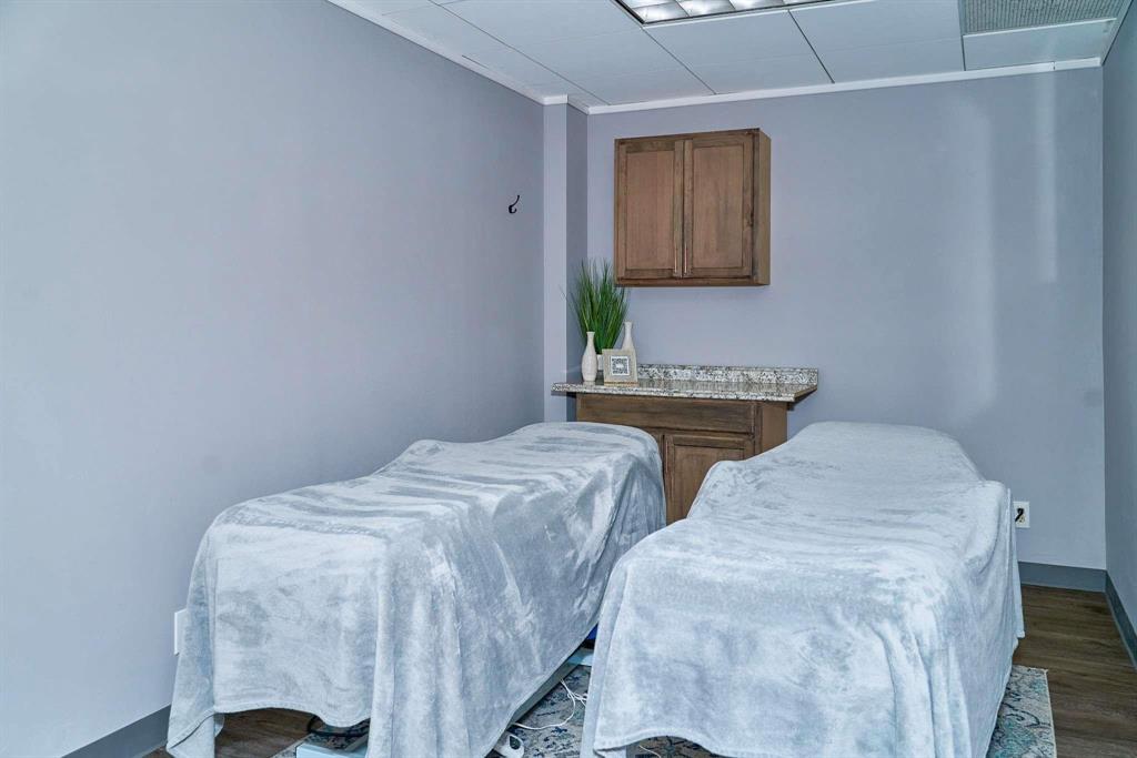 Ncb 206 - Commercial Sale