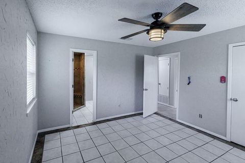 Tiny photo for 158 County Road 3351, Paradise, TX 76073 (MLS # 21195720)