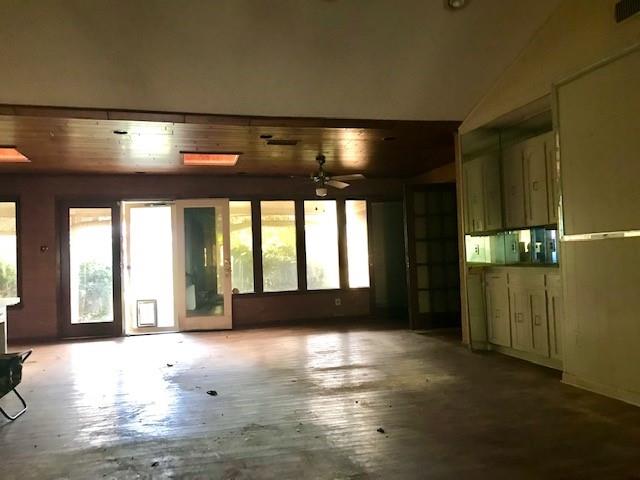 University Terrace South - Residential