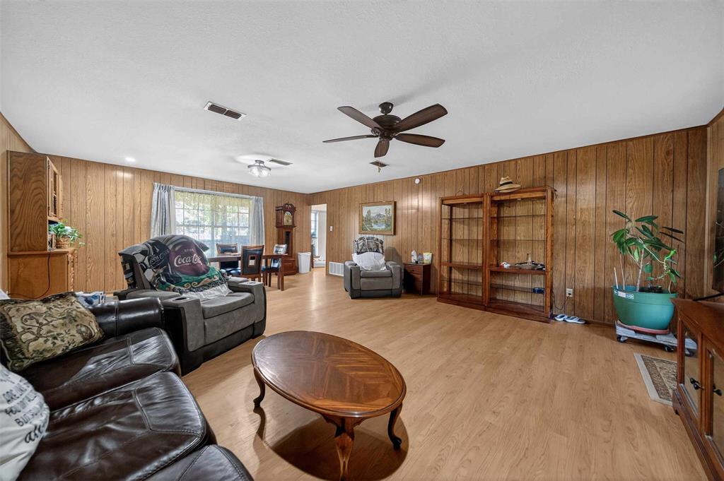 Riverside Rd ES - Residential