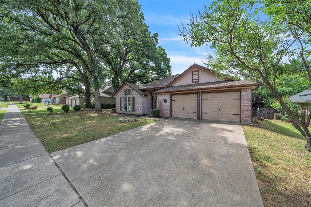2802 Glen Ridge Drive