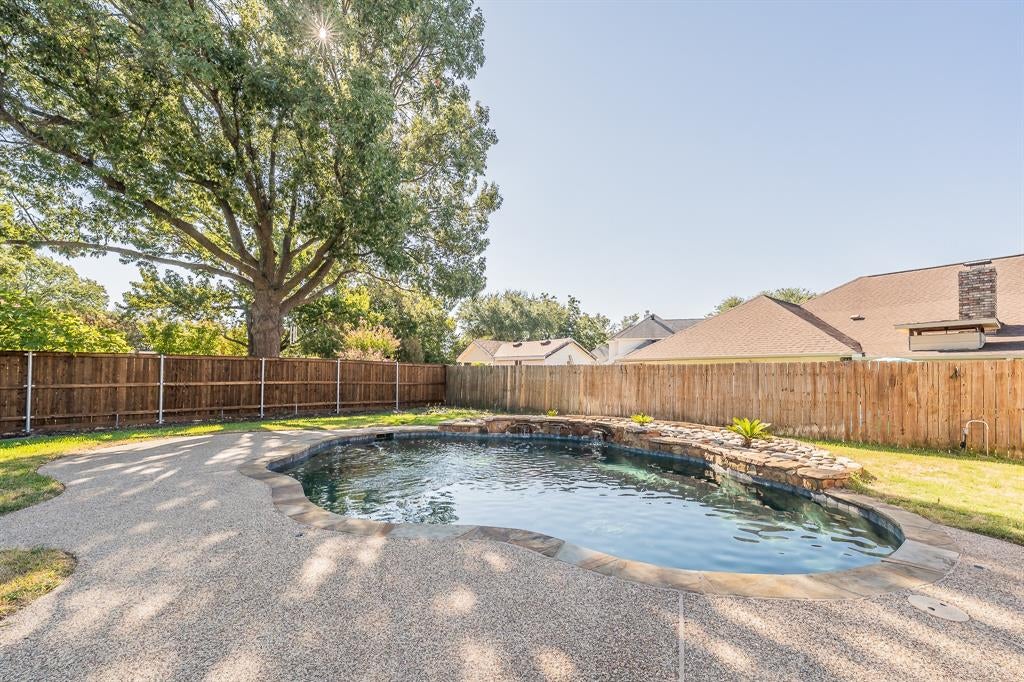 7536 Oak Park Drive