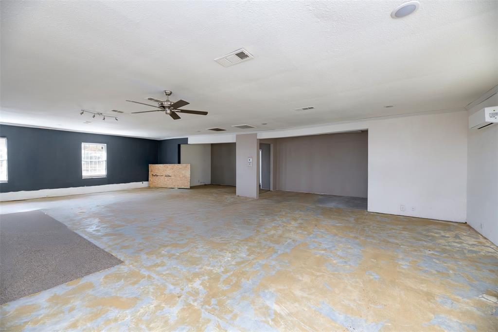 S B Witherspoon - Commercial Sale