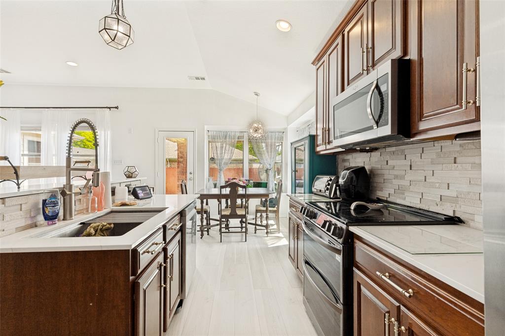 Fossil Park Estates - Residential