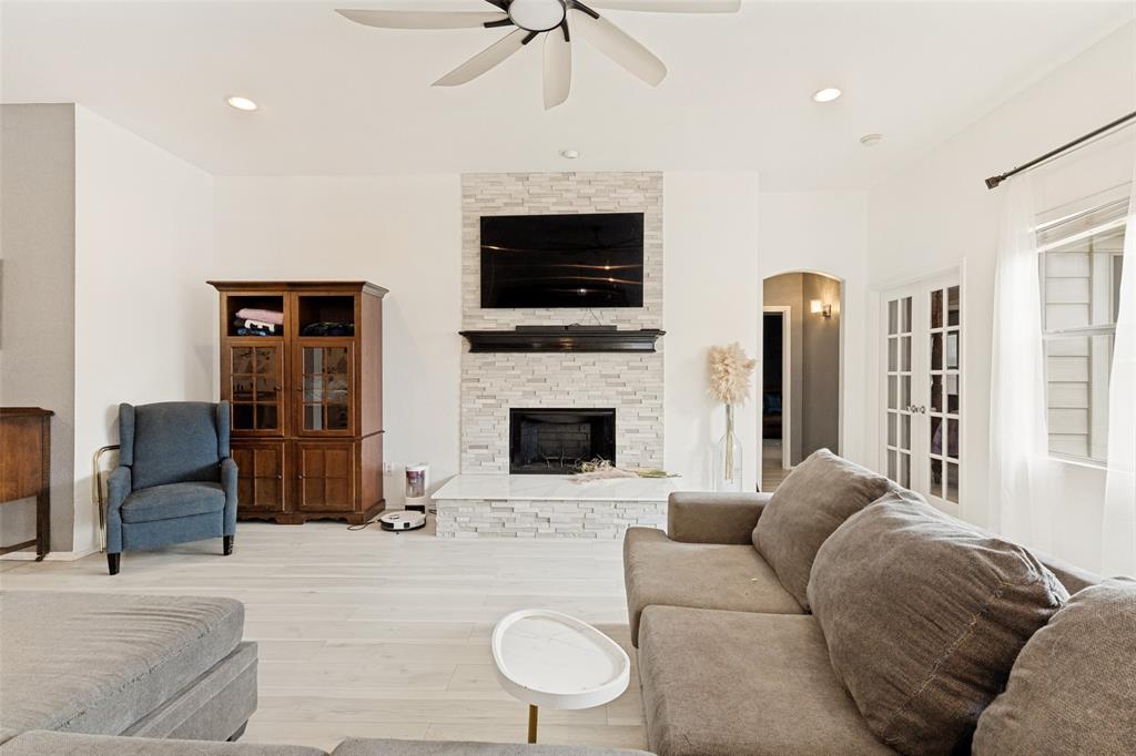 Fossil Park Estates - Residential