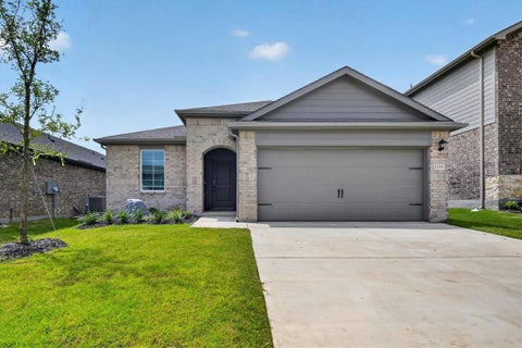Photo of 3330 Catamount Drive, Sherman, TX 75090 (MLS # 21338942)