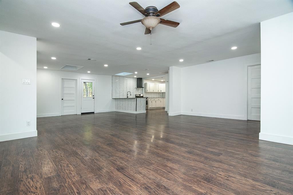 7326 Maringo Drive