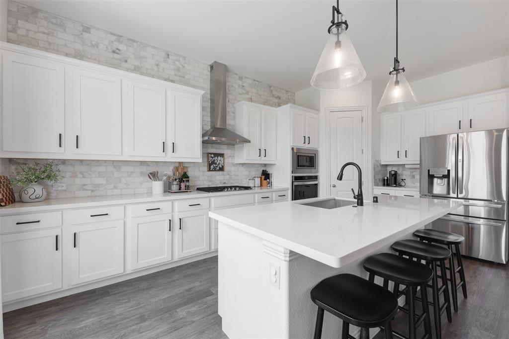 2176 Spencer Lane