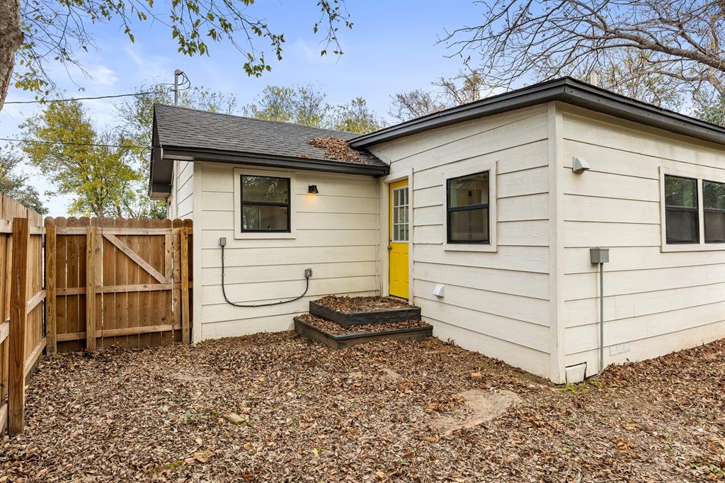 Thatcher T - Residential