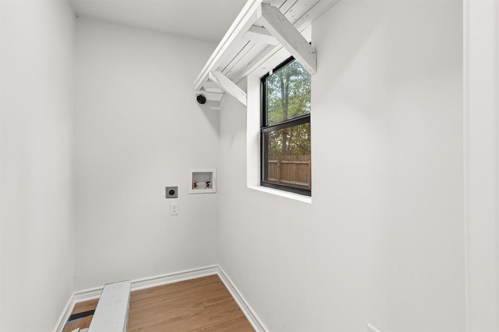 Thatcher T - Residential