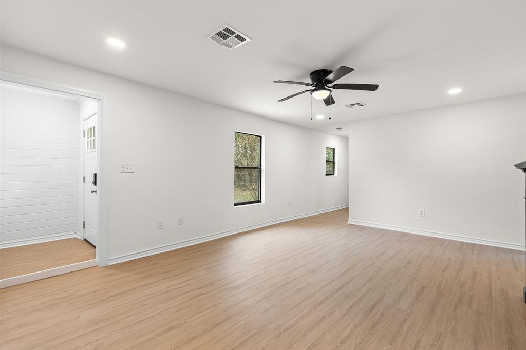 Thatcher T - Residential