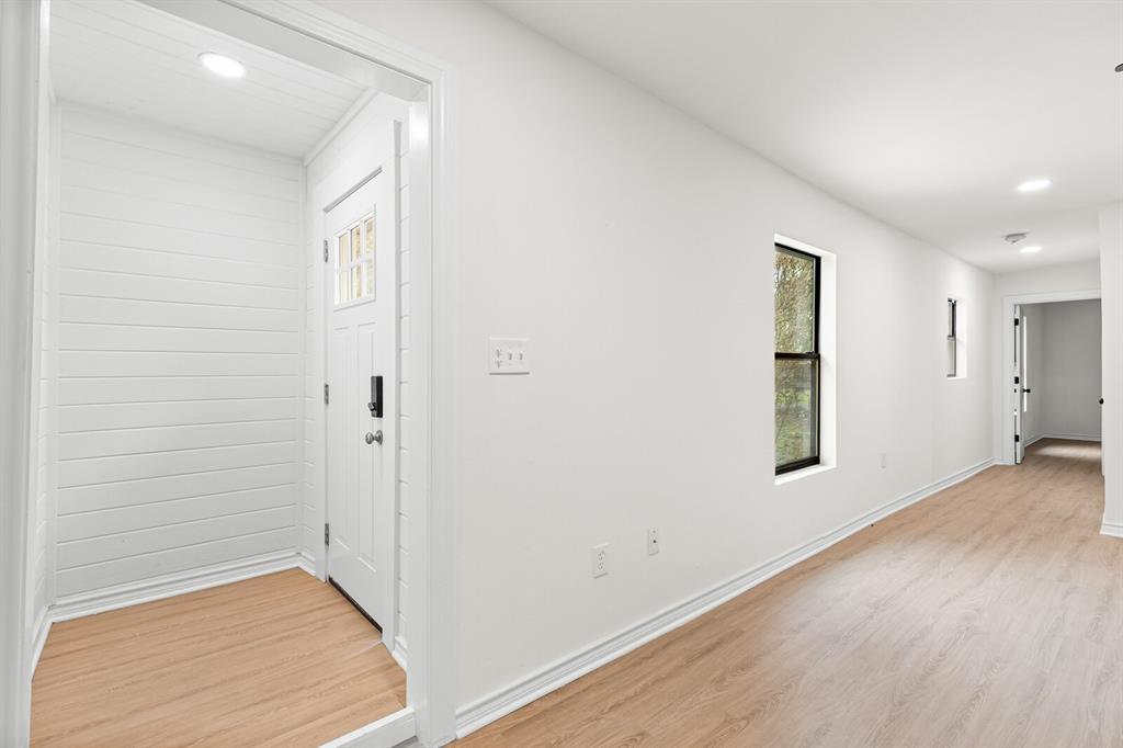 Thatcher T - Residential