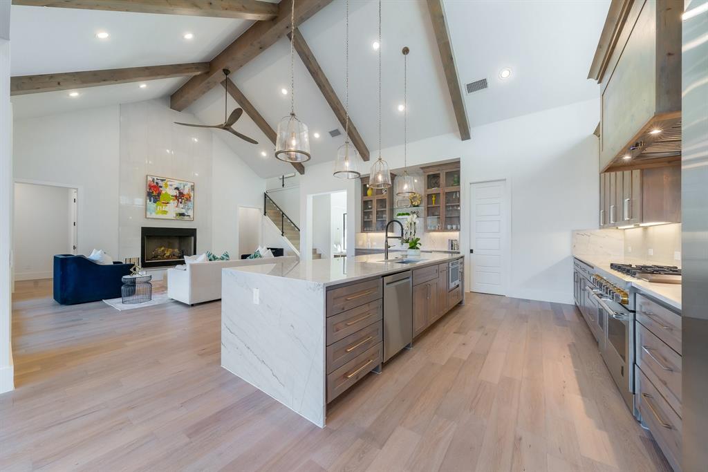 3311 Regent Drive
