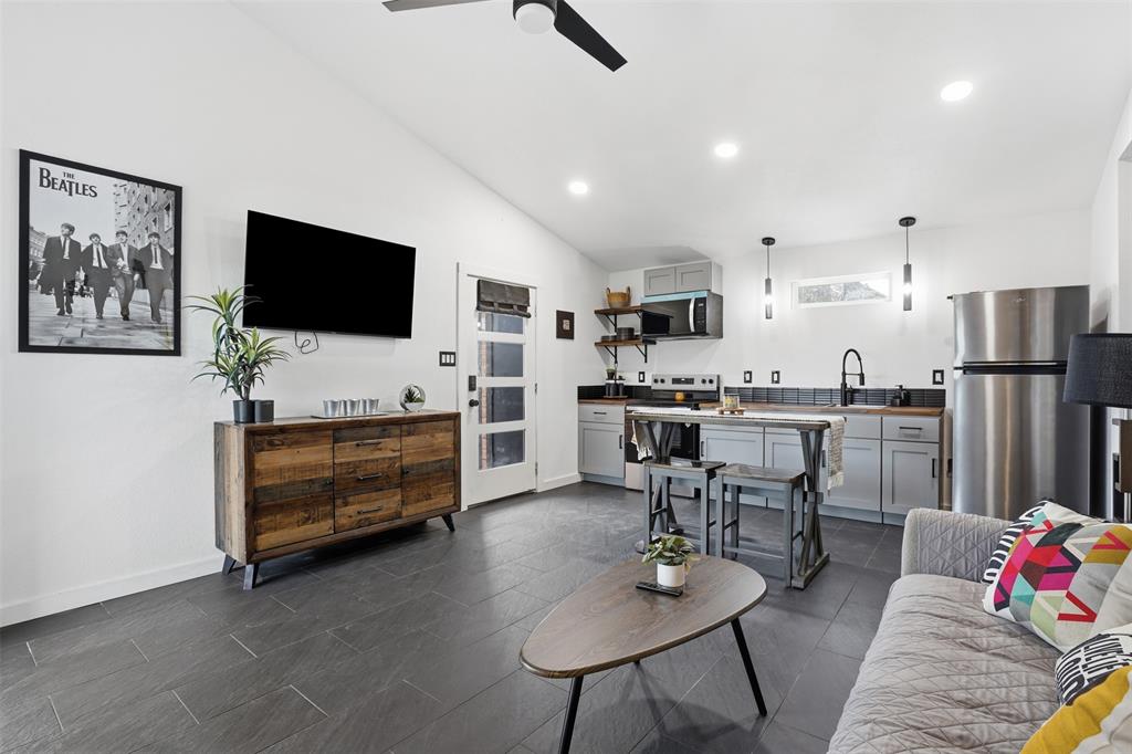 Rolling Creek Ranch Ph 1 - Residential