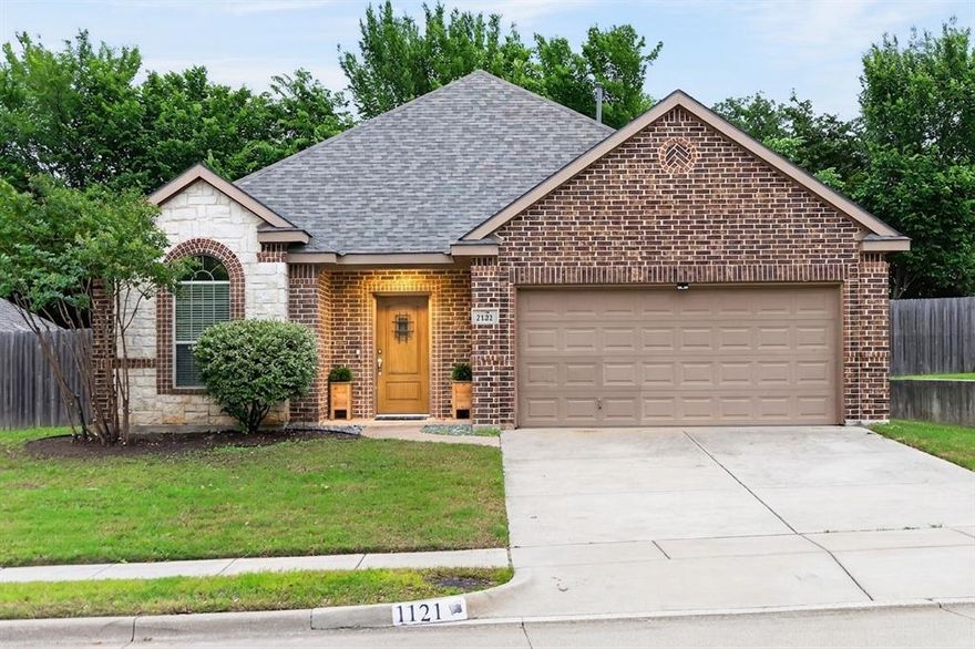Beautifully maintained home in the sought-after Hidden Lakes community in Burleson! This spacious layout offers both function and flexibility, featuring a dedicated office plus an additional flex room ideal for a second living area, playroom, or hobby space. The open-concept design seamlessly connects the living, dining, and kitchen areas—perfect for everyday living and entertaining. The kitchen features a gas stove, ample counter space, and plenty of storage while overlooking the main living area. The primary suite provides a private retreat with an en-suite bath, while secondary bedrooms are generously sized. Enjoy the convenience of being located near local baseball fields and golf courses, along with nearby shopping, dining, and major highways for an easy commute. Don’t miss the opportunity to call this one home!