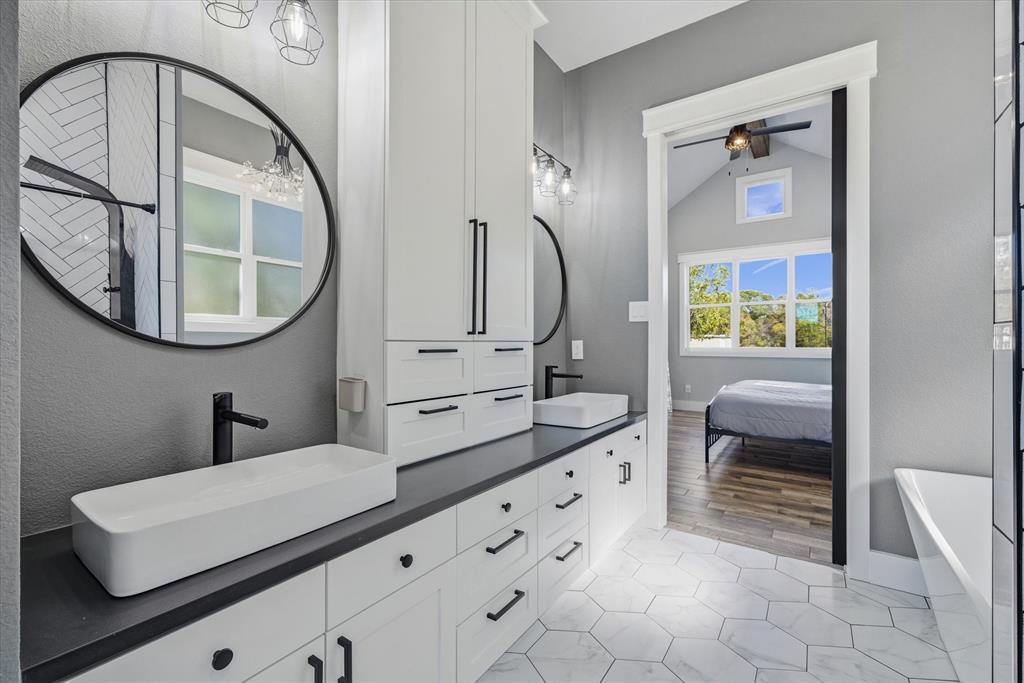 E Alvarado Surv A-4 - Residential