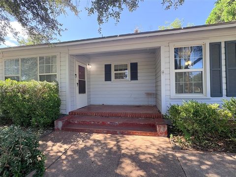 Tiny photo for 501 Riverside Boulevard, Abilene, TX 79605 (MLS # 21340457)