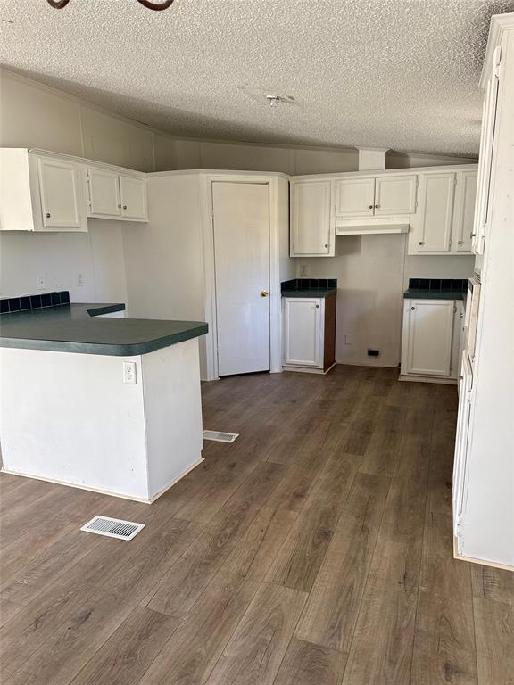 Cooney Cavern - Residential