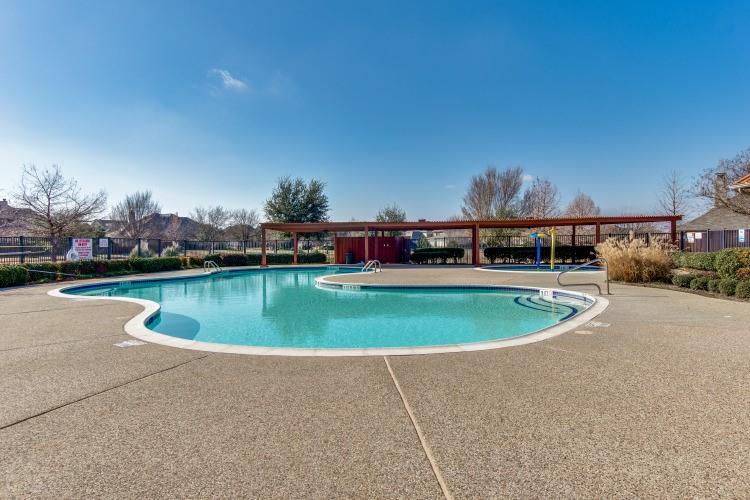 Heritage Village Ph 1 - Residential Lease