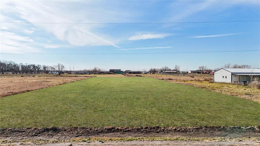 Hidden Creek Estates. Just over an acre in Farmersville, this unrestricted homesite offers the perfect opportunity to build your dream home or place a manufactured home — all with NO HOA and no restrictive covenants. Enjoy the freedom to design, build, and create the lifestyle you envision, with ample space for a custom home, workshop, garden, or outdoor living area. Located in the desirable and rapidly expanding city of Farmersville, this property combines peaceful surroundings with strong future growth potential. Bring your imagination — and make this expansive one-acre property your own.