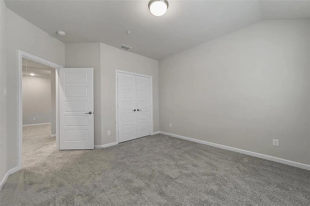 Cambridge Town Homes At Stacy Green - Residential