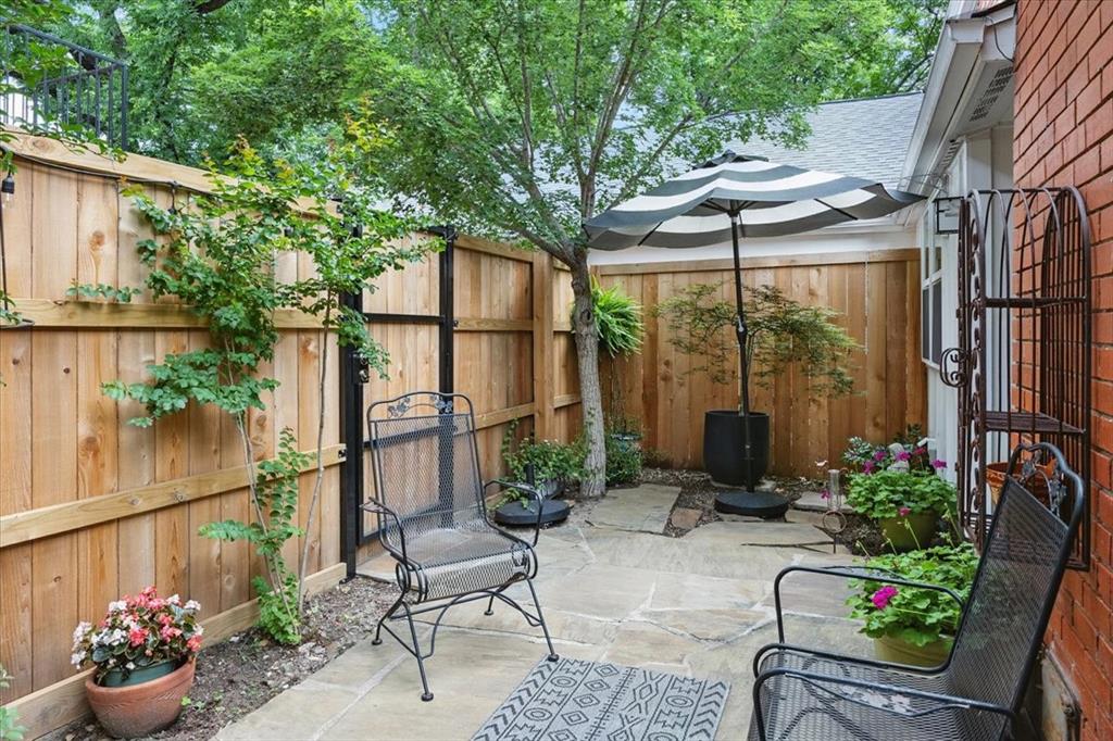 Indian Creek Condo - Residential