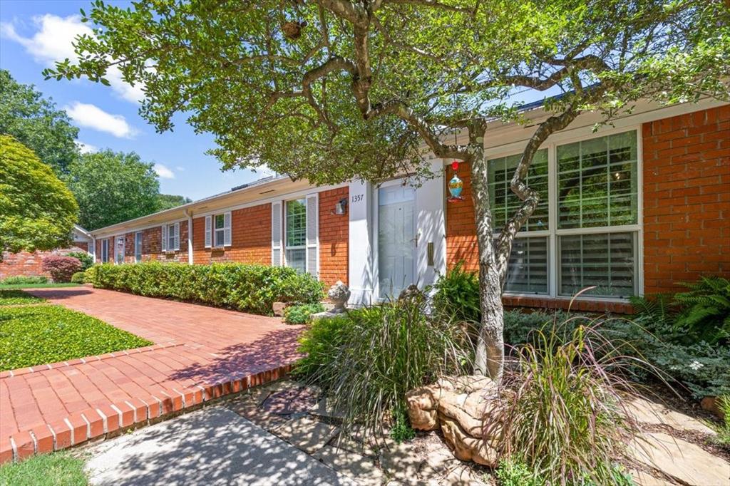 Indian Creek Condo - Residential