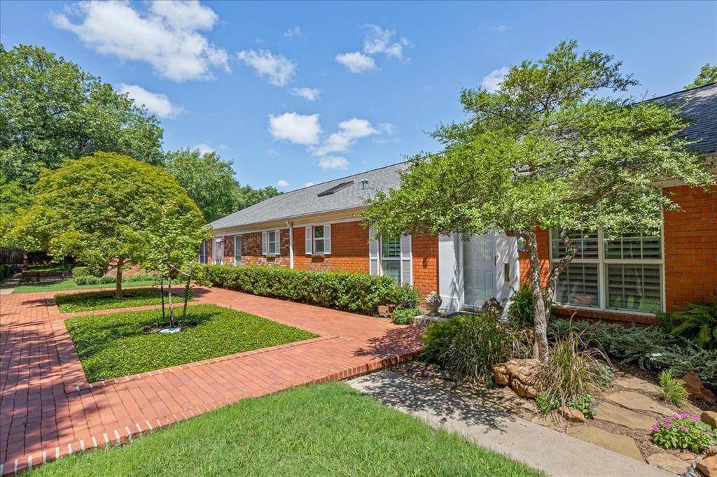 Indian Creek Condo - Residential