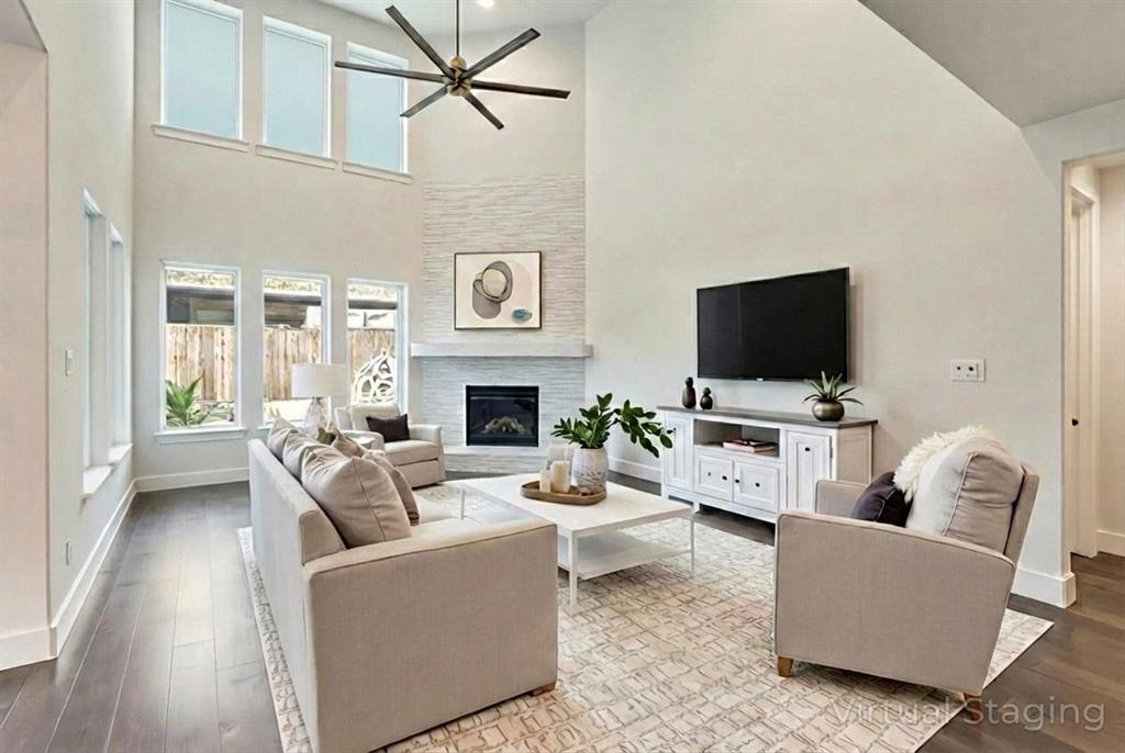 4521 Sir Craig Drive