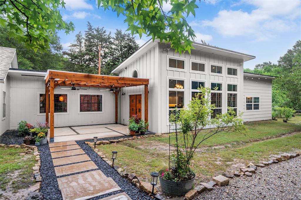 6243 S Highway 34