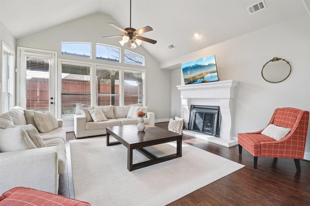 Carter Ranch-Phase III The - Residential