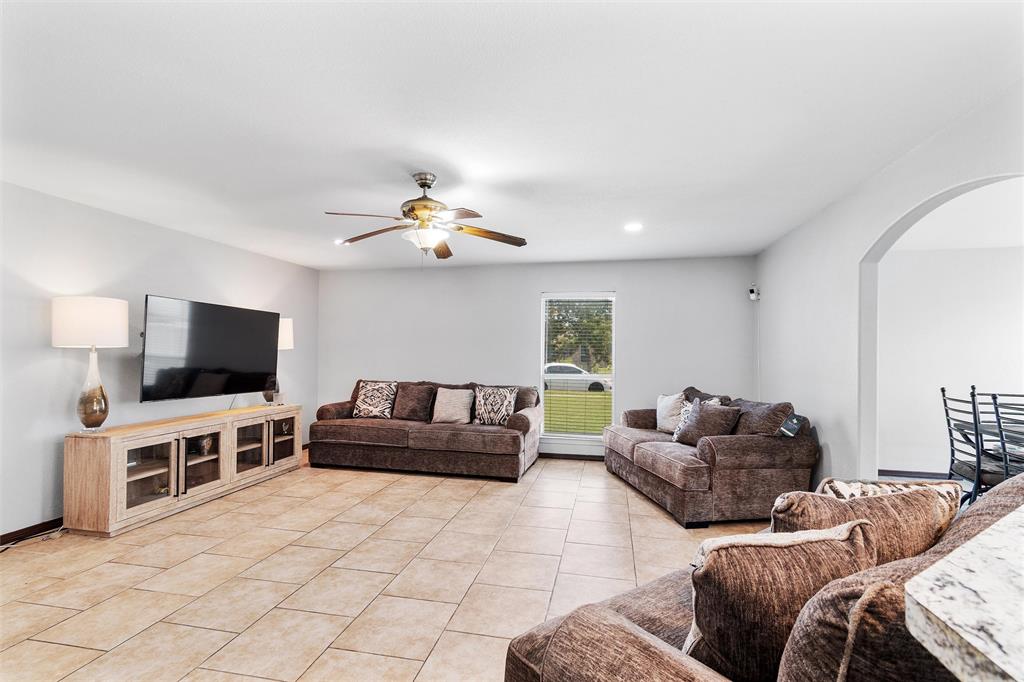 Hampton Place Burleson - Residential